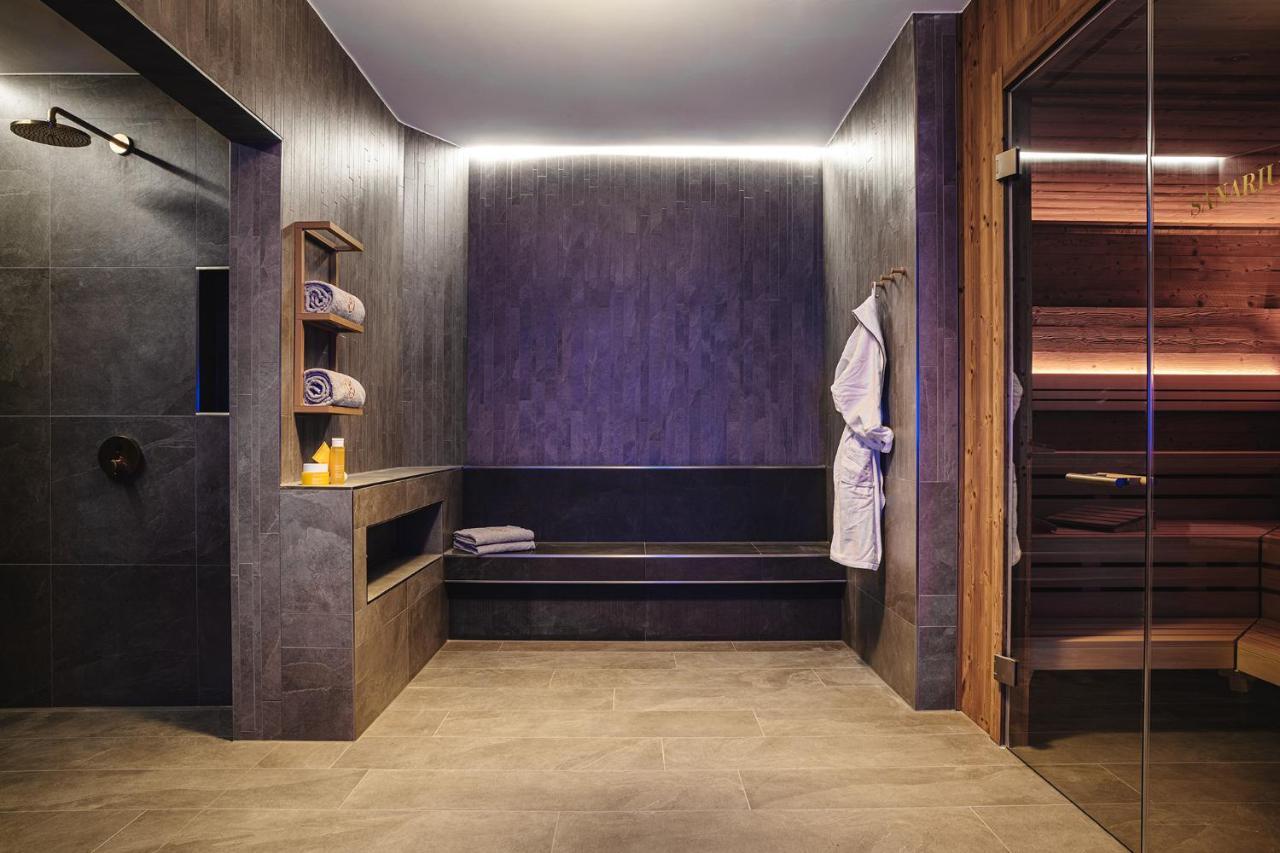 Althoff Grandhotel Schloss Bensberg Bergisch Gladbach Ngoại thất bức ảnh The spa at The Standard London