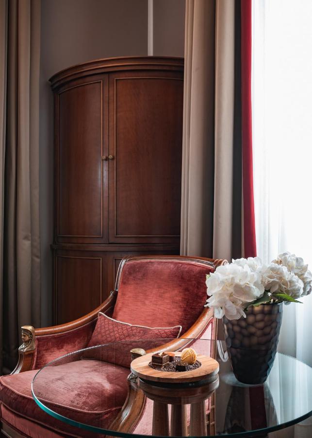 Althoff Grandhotel Schloss Bensberg Bergisch Gladbach Ngoại thất bức ảnh A room at the hotel