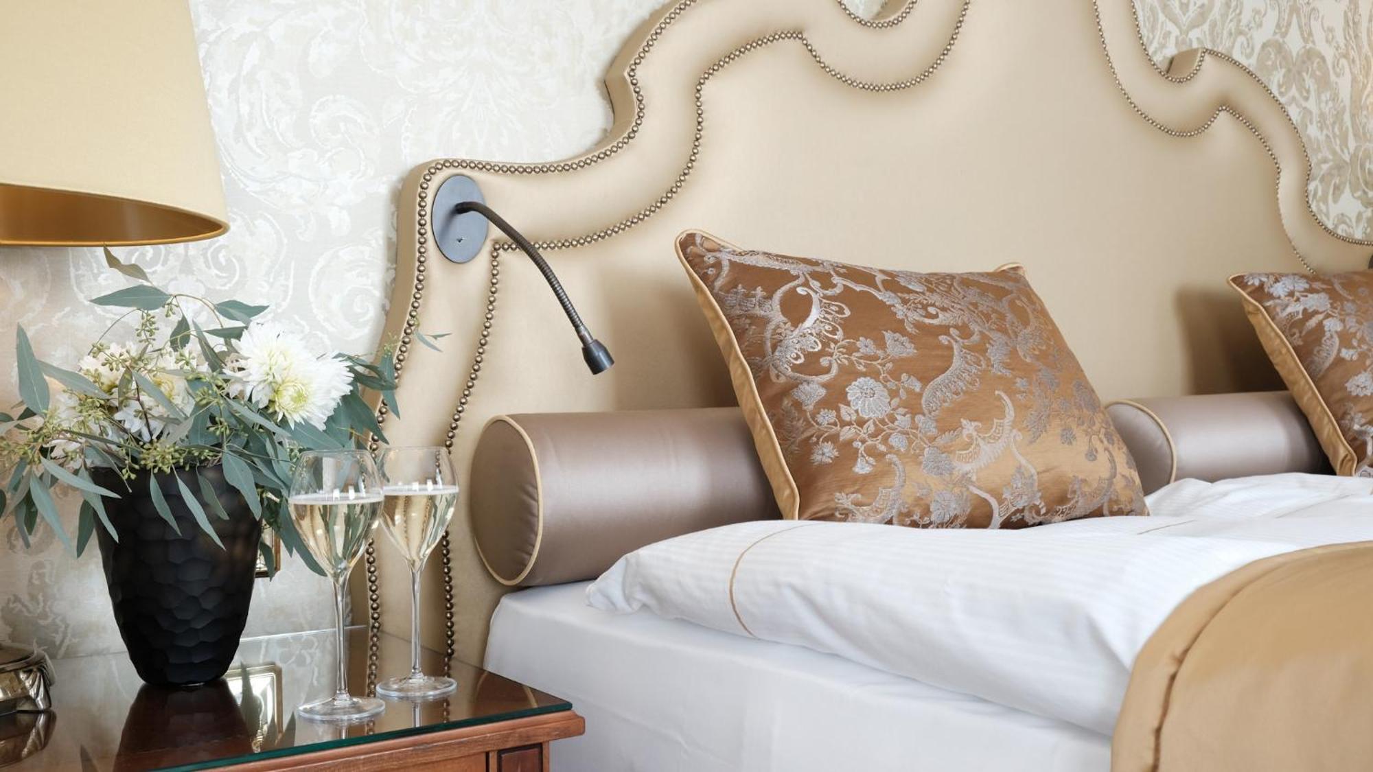 Althoff Grandhotel Schloss Bensberg Bergisch Gladbach Phòng bức ảnh A wall light